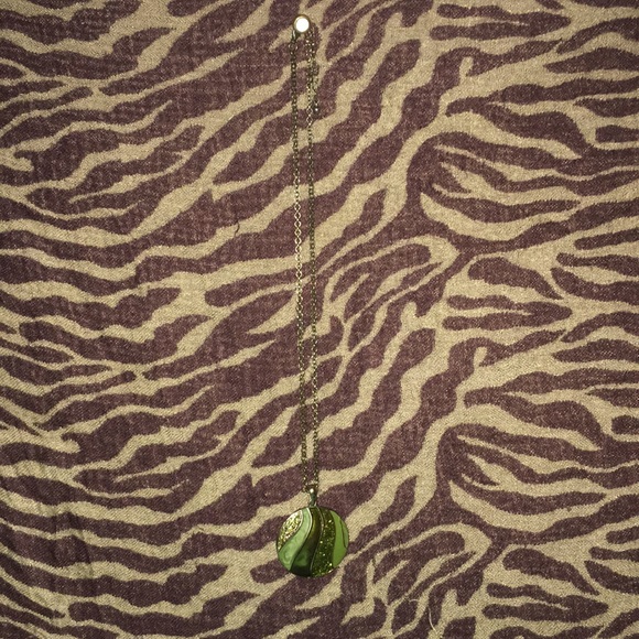 📌 Beautiful Forest Inspired Necklace 🍃 - Picture 2 of 2